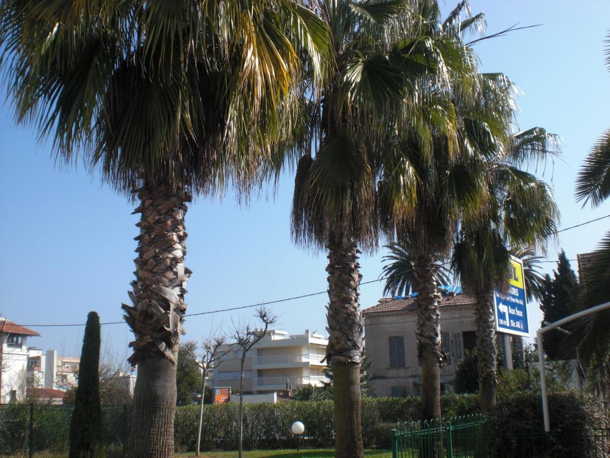 Residence Avec Piscine, Plage A 100 M, Cannes Et Juan Les Pins A 5 Min, Wifi Гольф-Жуан Экстерьер фото
