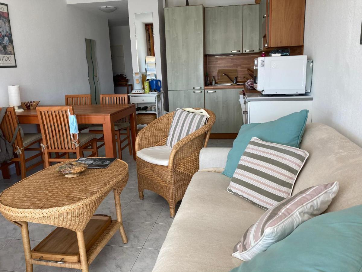 Residence Avec Piscine, Plage A 100 M, Cannes Et Juan Les Pins A 5 Min, Wifi Гольф-Жуан Экстерьер фото