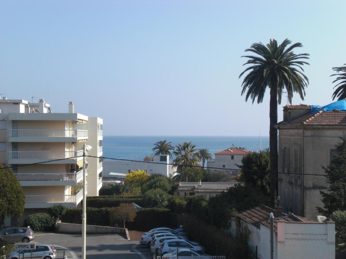 Residence Avec Piscine, Plage A 100 M, Cannes Et Juan Les Pins A 5 Min, Wifi Гольф-Жуан Экстерьер фото